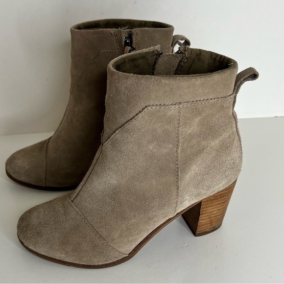 Toms Taupe Lunata Womens Ankle Booties 7 - Picture 1 of 9